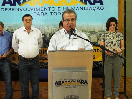 Vereador Jair Martineli pede a volta do futsal ao Ginásio da Pista e é atendido pelo prefeito