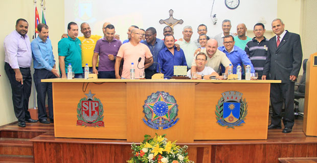 Câmara celebra Dia Municipal do Carteiro e entrega 'Prêmio Adão Couto' (com vídeo)