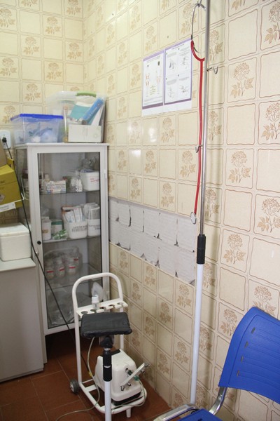 “Situação de abandono da unidade de saúde do Jardim Santa Lúcia só piora”, diz Édio Lopes