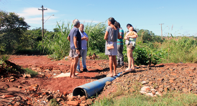Moradores do Gramado II fazem apelo para Edson Hel por infraestrutura