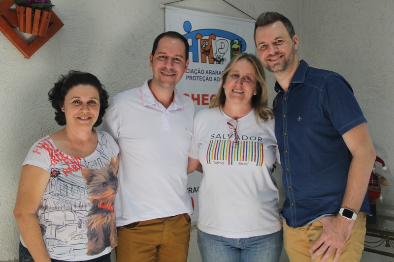 Roger e Rafael visitam Ambulatório Veterinário