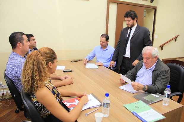 Comissões da Câmara Municipal avaliam projetos para a 22ª Sessão Ordinária
