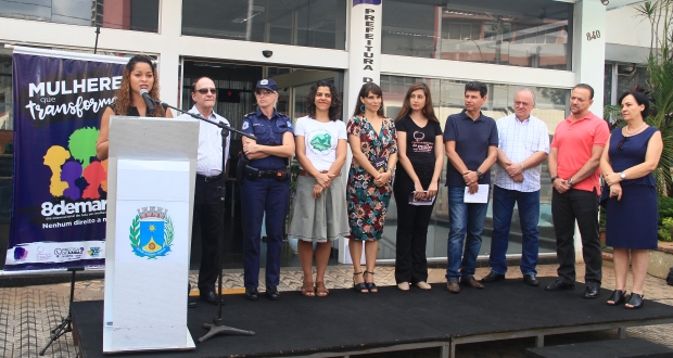 Thainara Faria representa a Câmara no lançamento do programa ‘Patrulha Maria da Penha’