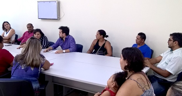 Toninho do Mel e grupo 'Mães Guerreiras' pedem cadeiras de rodas adaptadas