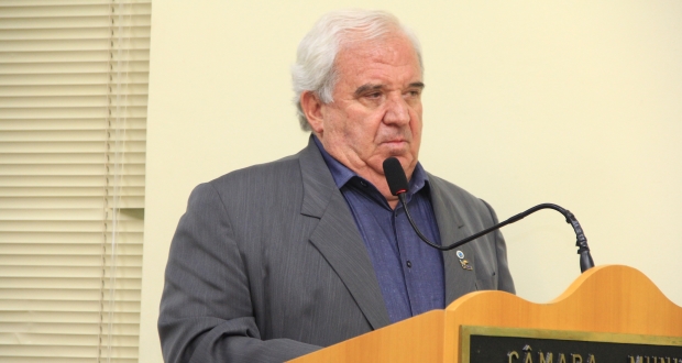 Porsani apresenta diversos questionamentos sobre Bueno e assentamentos da região