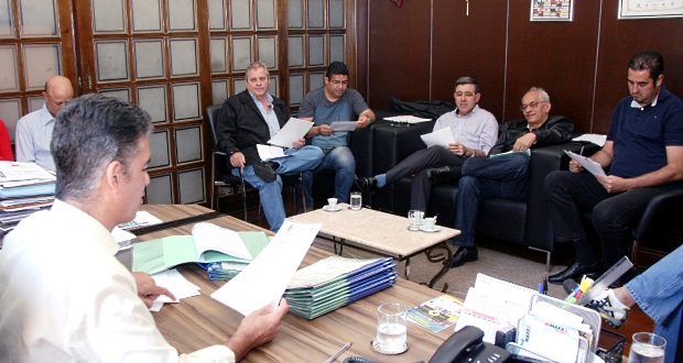 Vereadores analisam novos projetos que podem virar lei nos próximos dias