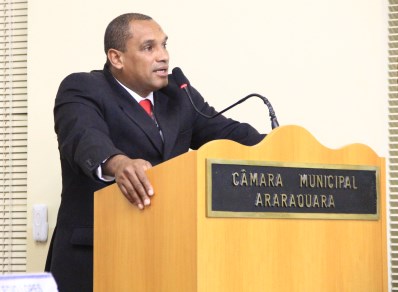 Toninho do Mel viabiliza verba para pavimentação da Chácara Flora