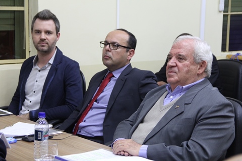 Bancada do PSDB apreciará conteúdo dos Planos Municipais