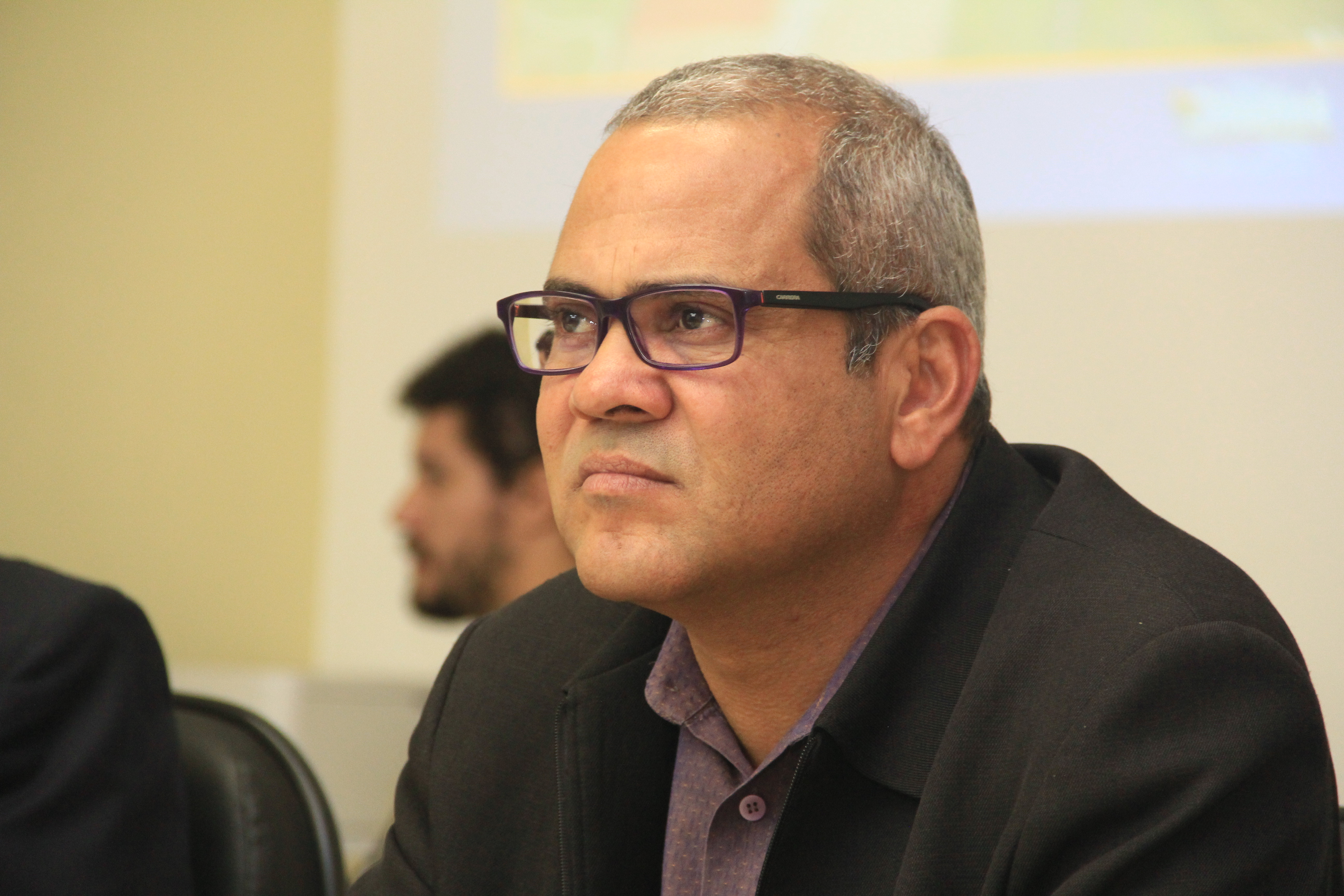 Projeto que proíbe pulverização aérea de agrotóxicos será votado hoje (12) na Câmara Municipal