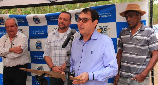 Passagem sobre Ribeirão Monte Alegre restabelece mobilidade de assentados
