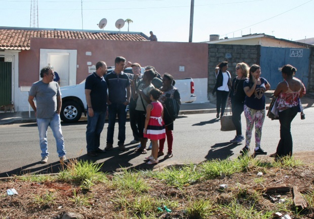 Yashuda encaminha reivindicação de moradores do Jardim Universal