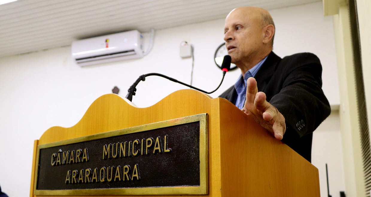 Chediek pede acessibilidade para pessoas com deficiência física em escola estadual