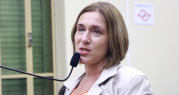 Vereadora pede informações sobre concessão de benefício
