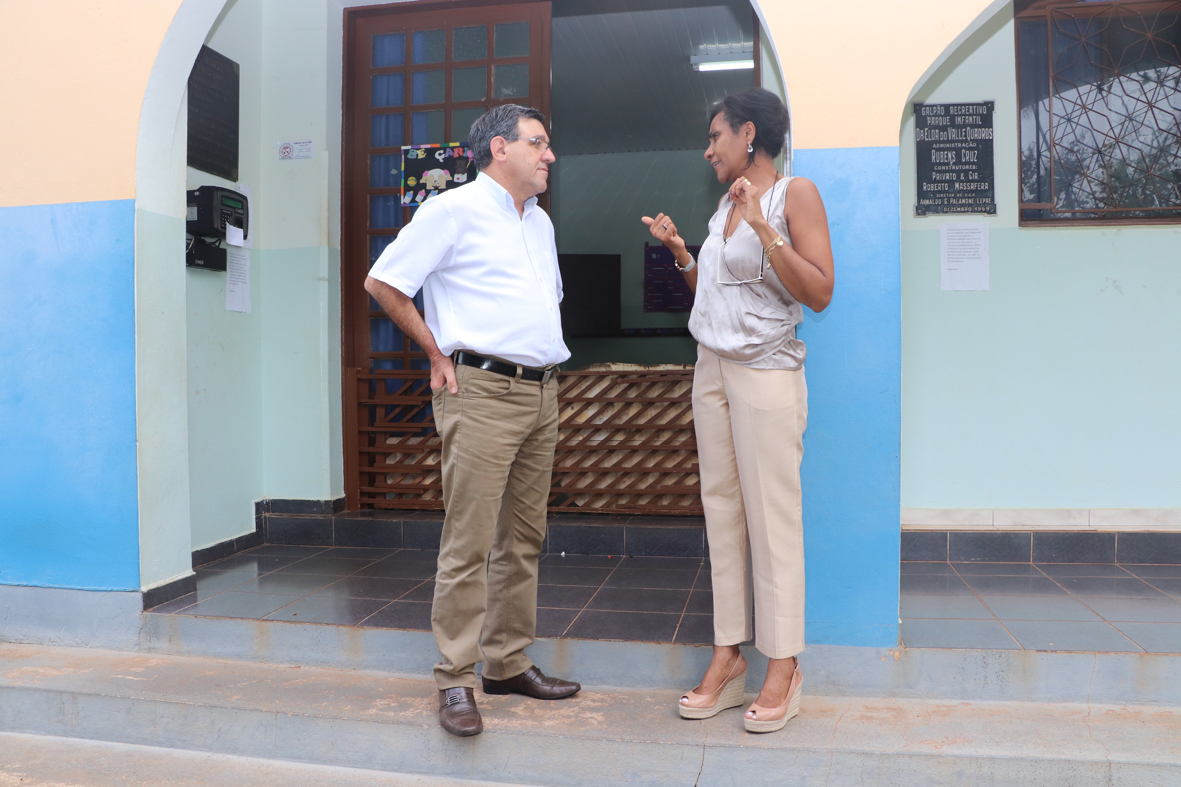 Parlamentar aprova instalações do CER da Vila Xavier