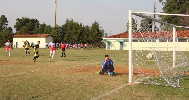 Solenidade no Botânico abre Campeonato de Futebol Amador