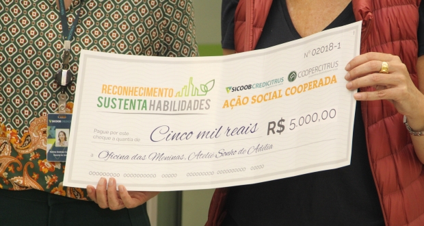Projeto da Oficina das Meninas é beneficiado por cooperativa de crédito