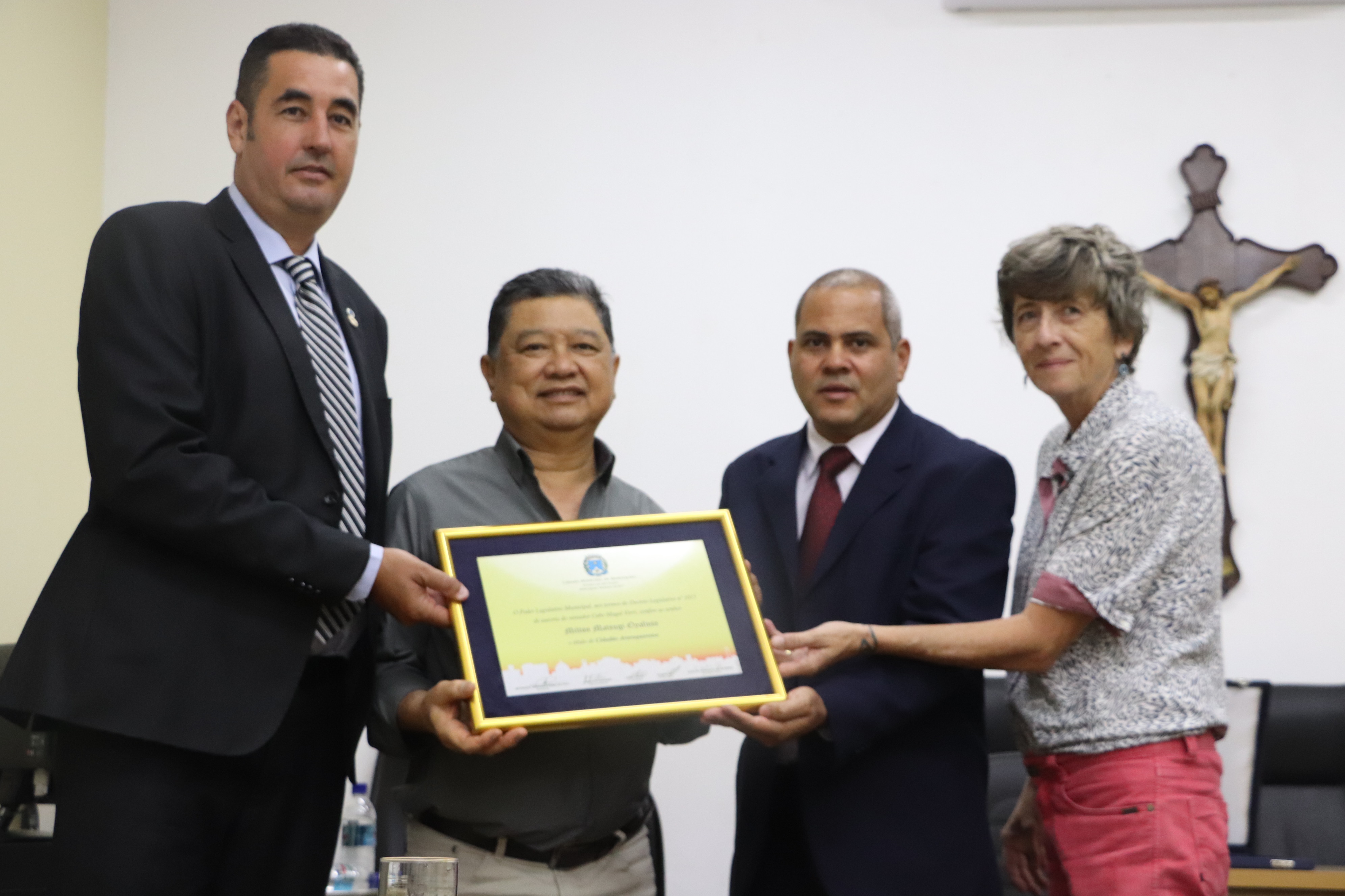 Milton Matsugi Oyafuso recebe Título de Cidadão Araraquarense