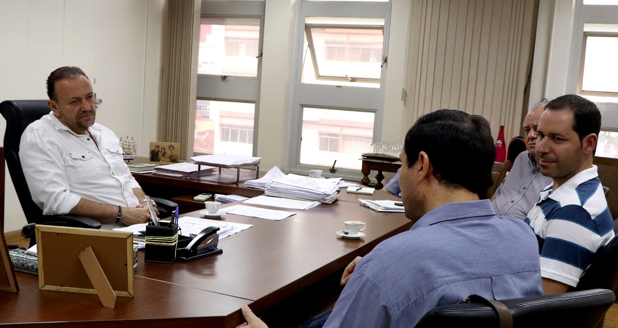Vereador articula parceria entre Acia e Executivo