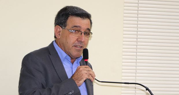 Parlamentar questiona ações para efetivar a segurança no município