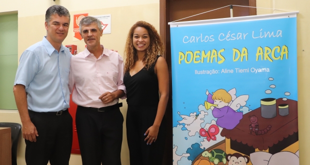 Incentivar a prática de contar histórias é objetivo do livro ‘Poemas da Arca’