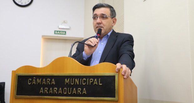 Mata vira local de desmanche de motocicletas