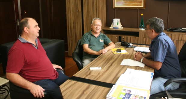 Empresários apresentam sugestões para disciplinar o descarte de entulho em Araraquara