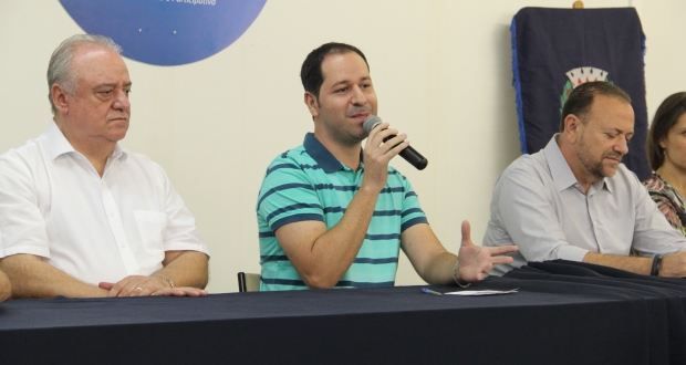 Legislativo participa de inauguração da nova sede de Recursos Humanos da Prefeitura